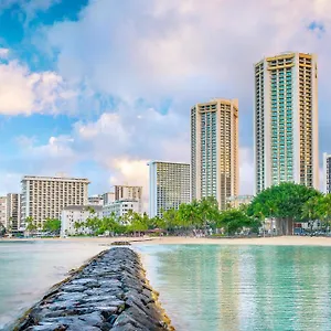 4* Resort Hyatt Regency Waikiki &