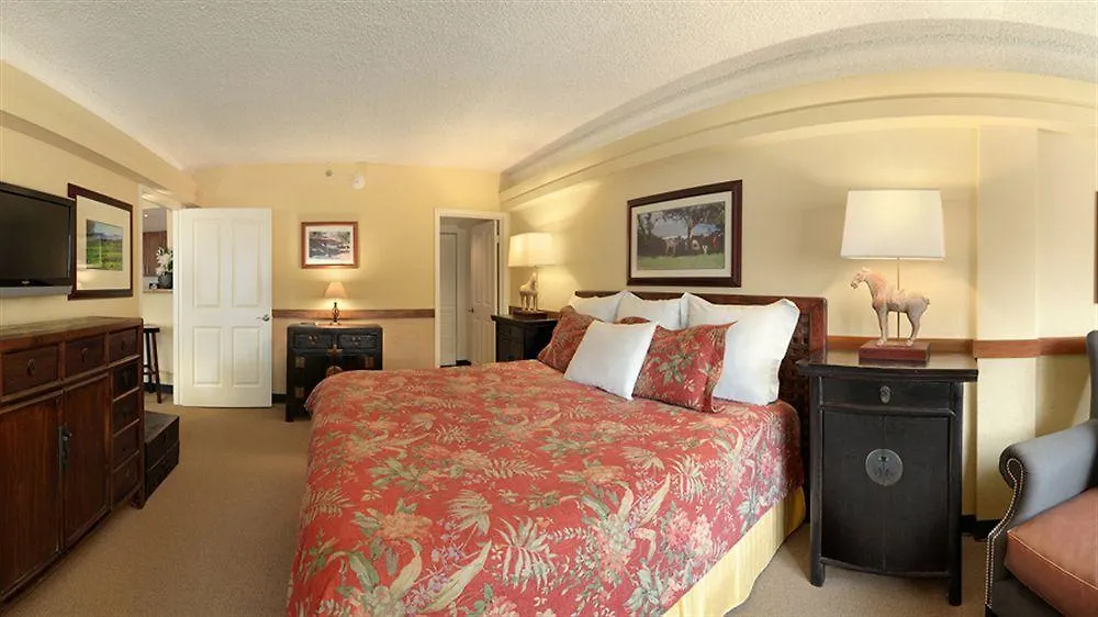 Equus Hotel Honolulu 3*,  United States